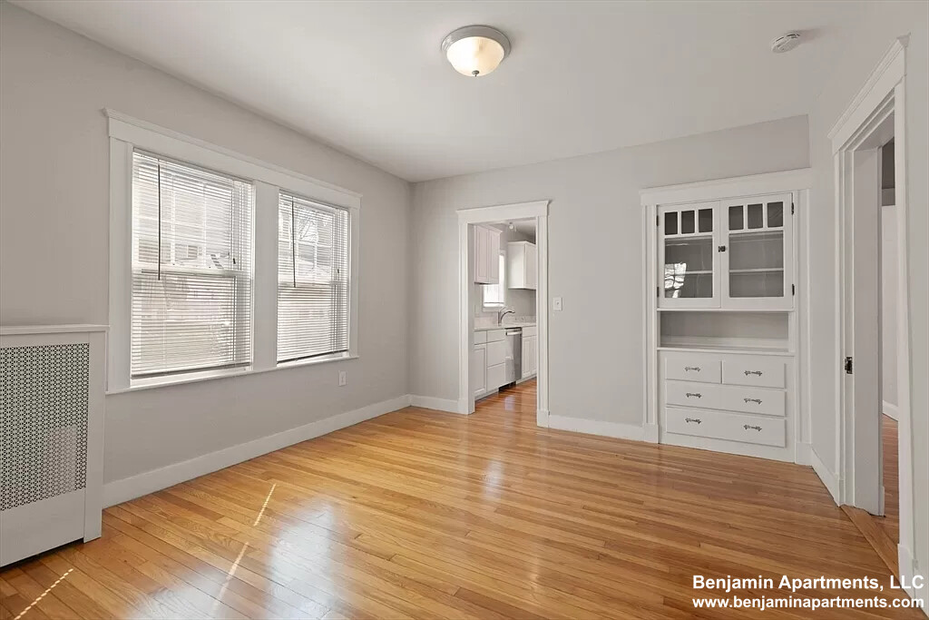 15 Harnden Ave, Watertown