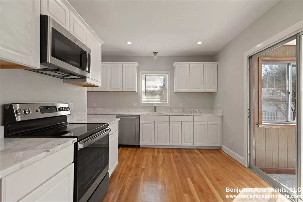 15 Harnden Ave, Watertown