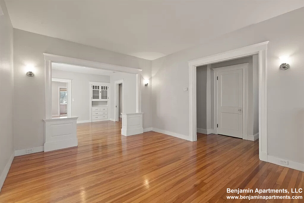 15 Harnden Ave, Watertown