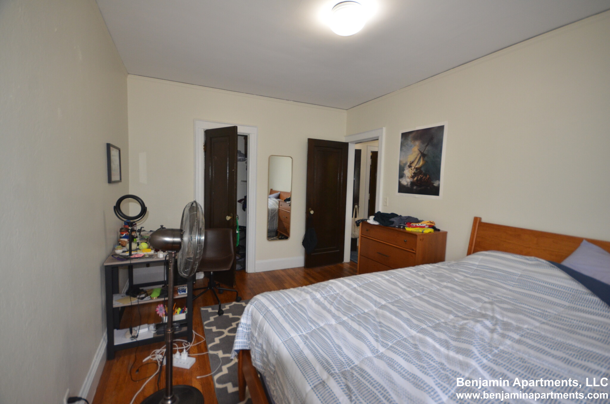 2045 Commonwealth Ave, Brighton