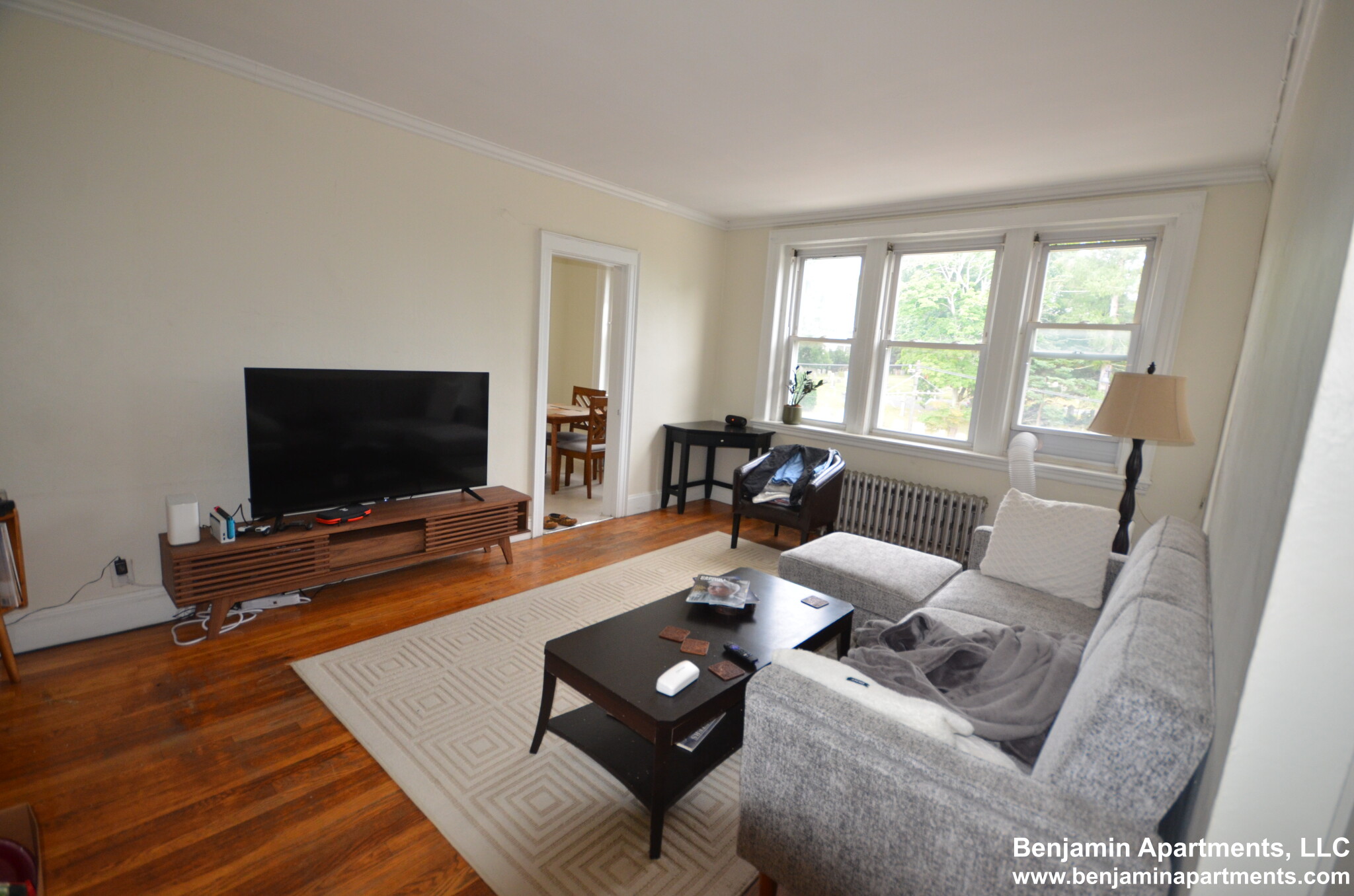 2045 Commonwealth Ave, Brighton