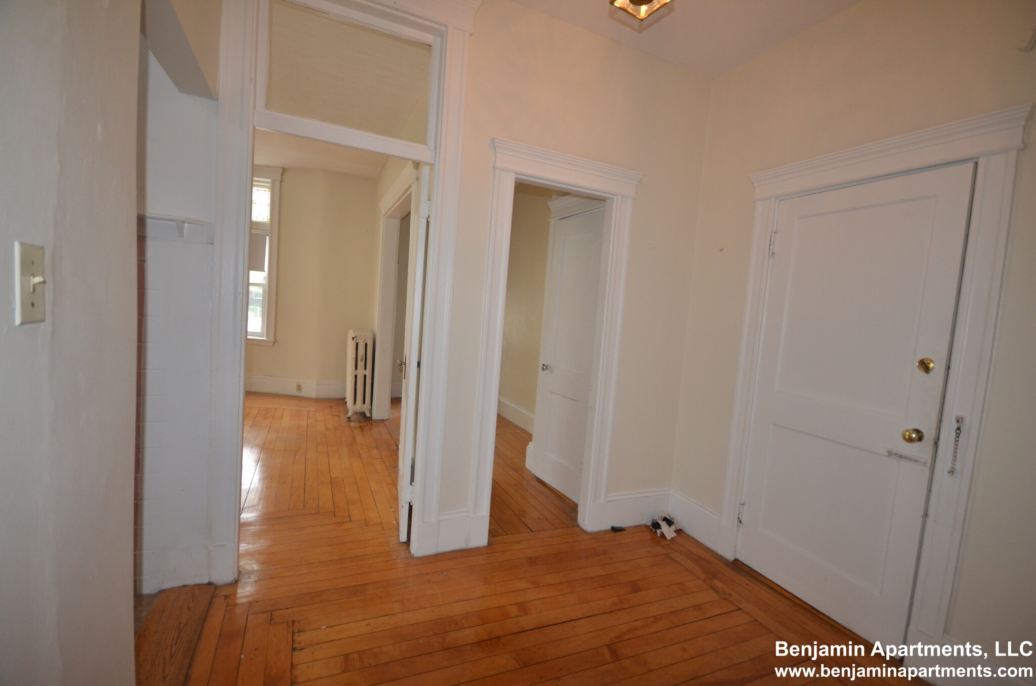 1822 Beacon St, Brookline