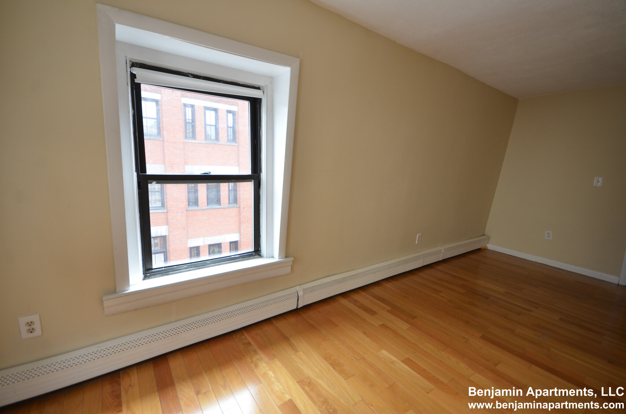 224 Cambridge St, Beacon Hill