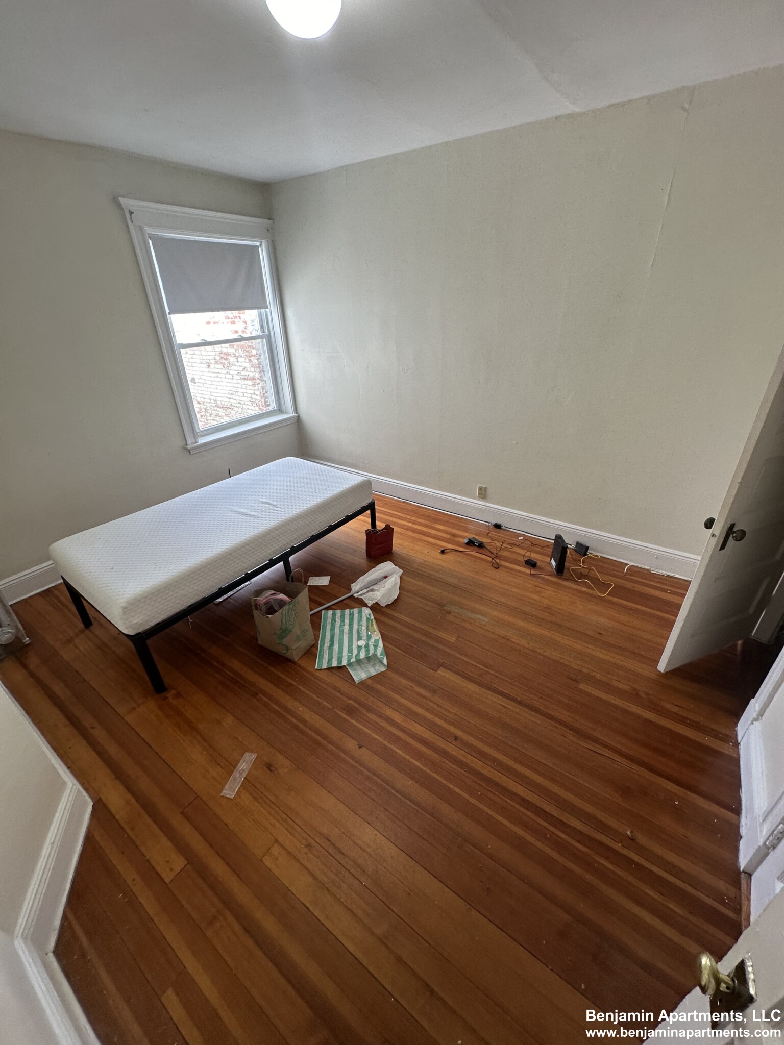 19 Mount Hood Rd, Brighton