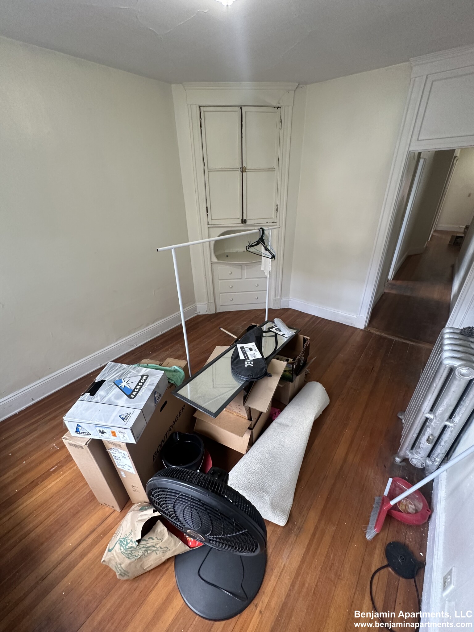 19 Mount Hood Rd, Brighton