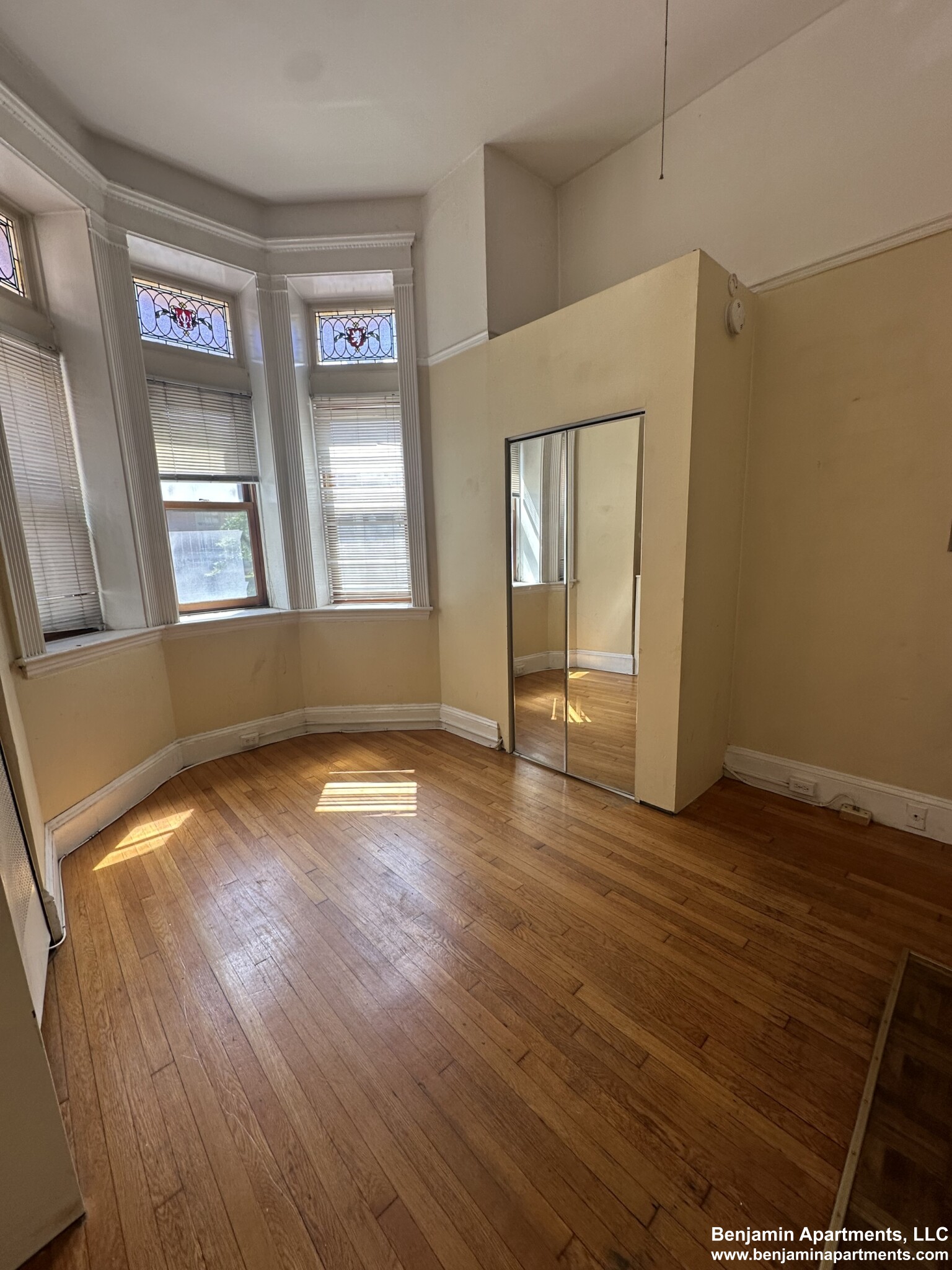 8 Garrison St, Back Bay