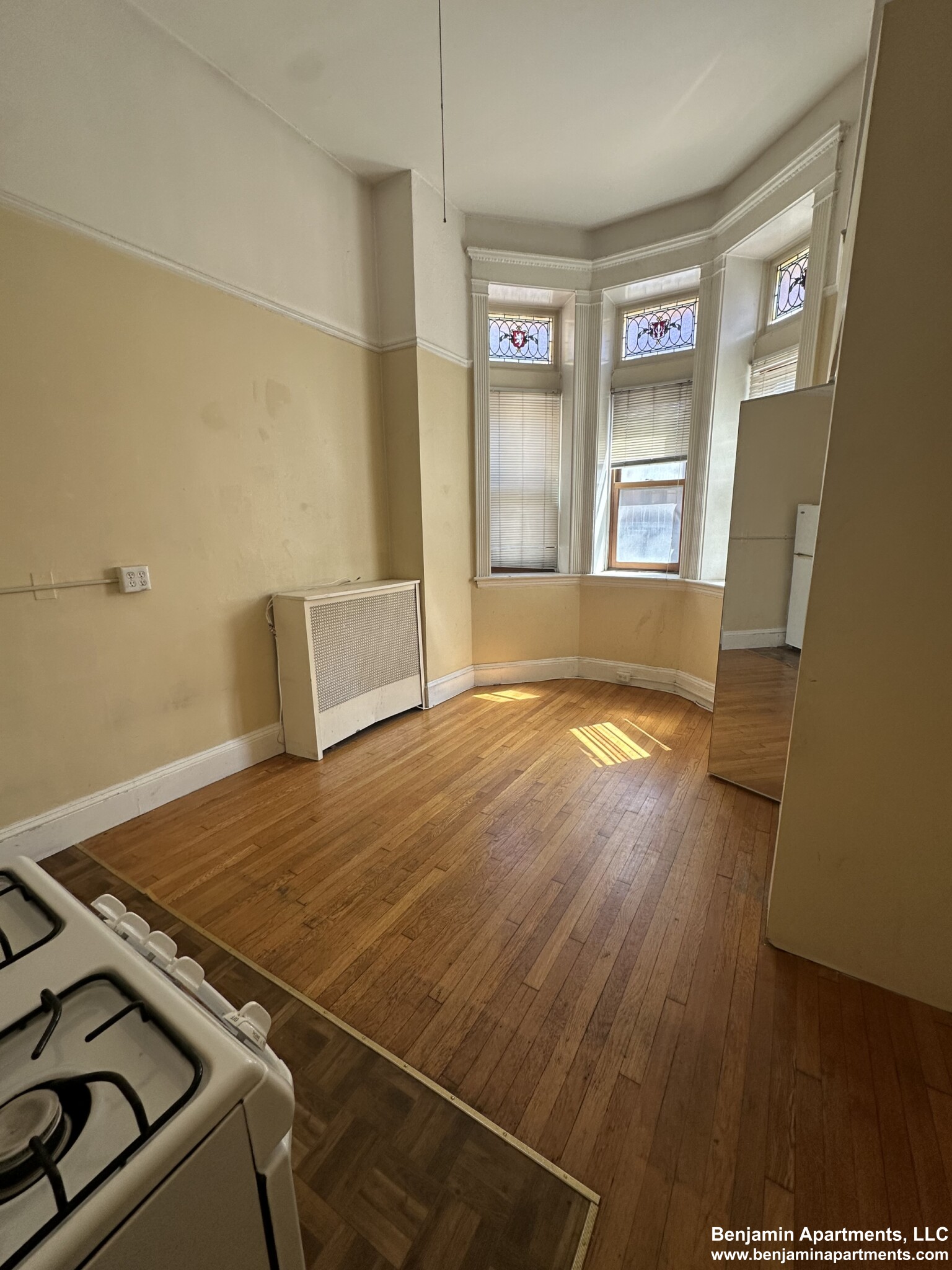 8 Garrison St, Back Bay