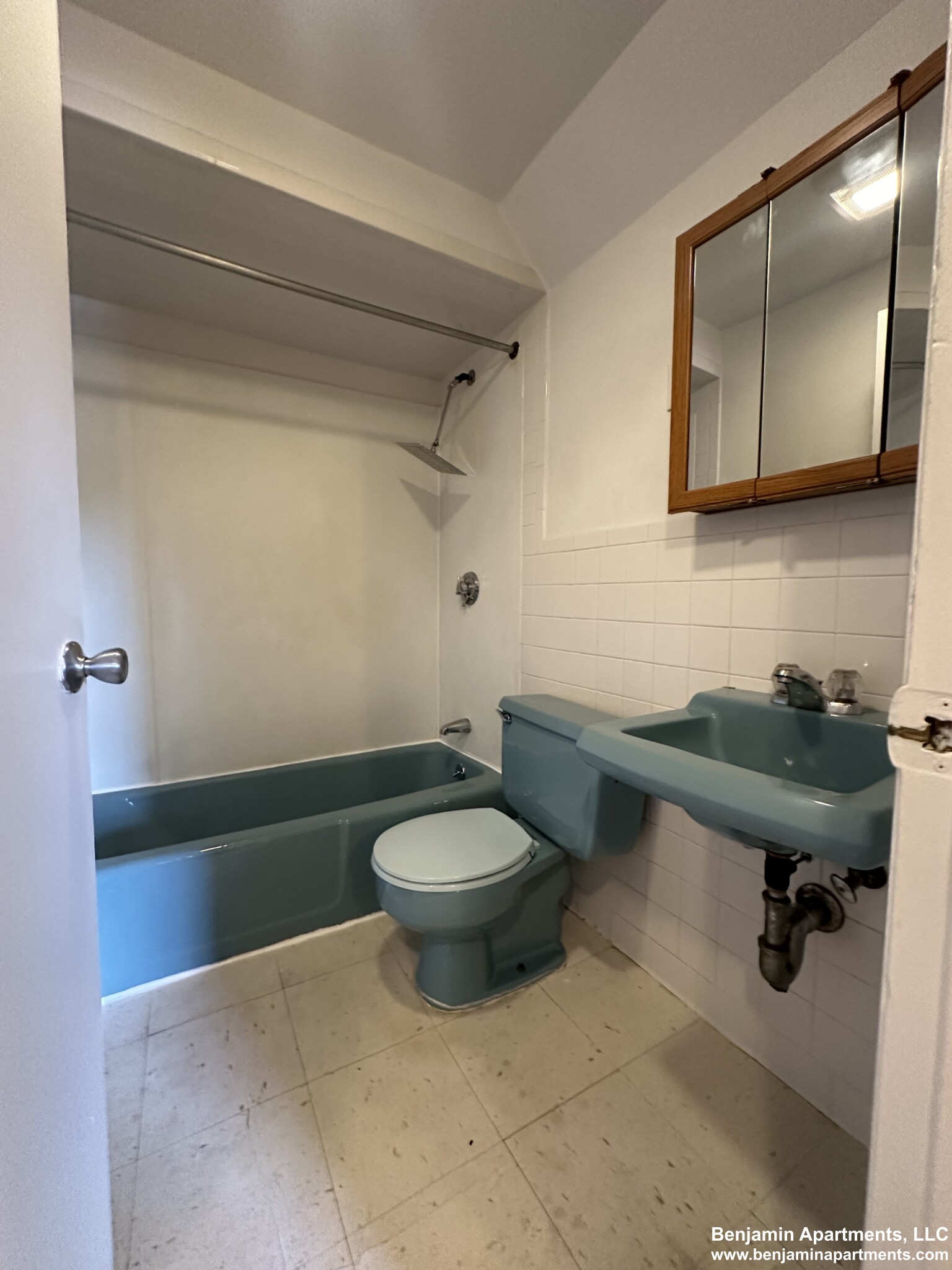 312 Tappan St, Aspinwall Hill