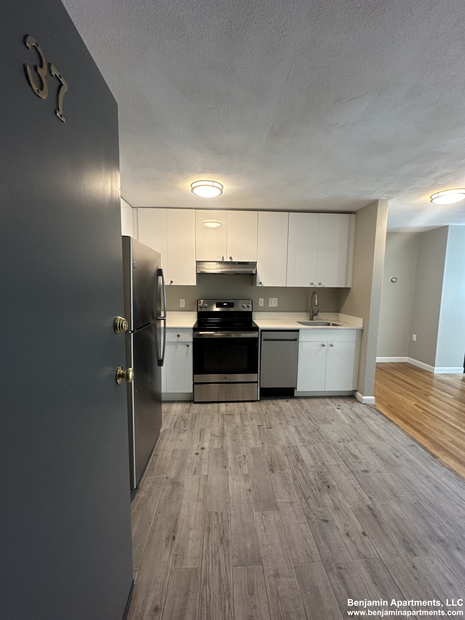 50 Evergreen St, Jamaica Plain