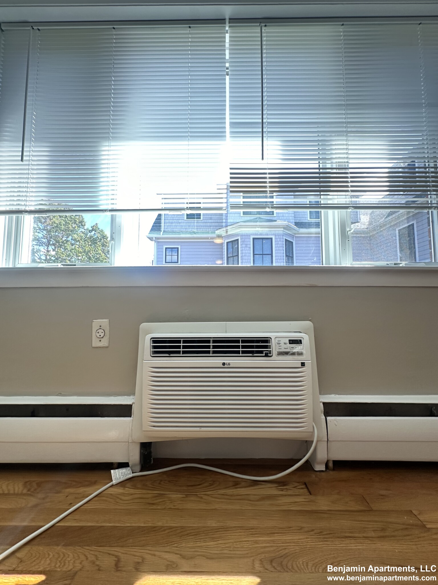 50 Evergreen St, Jamaica Plain