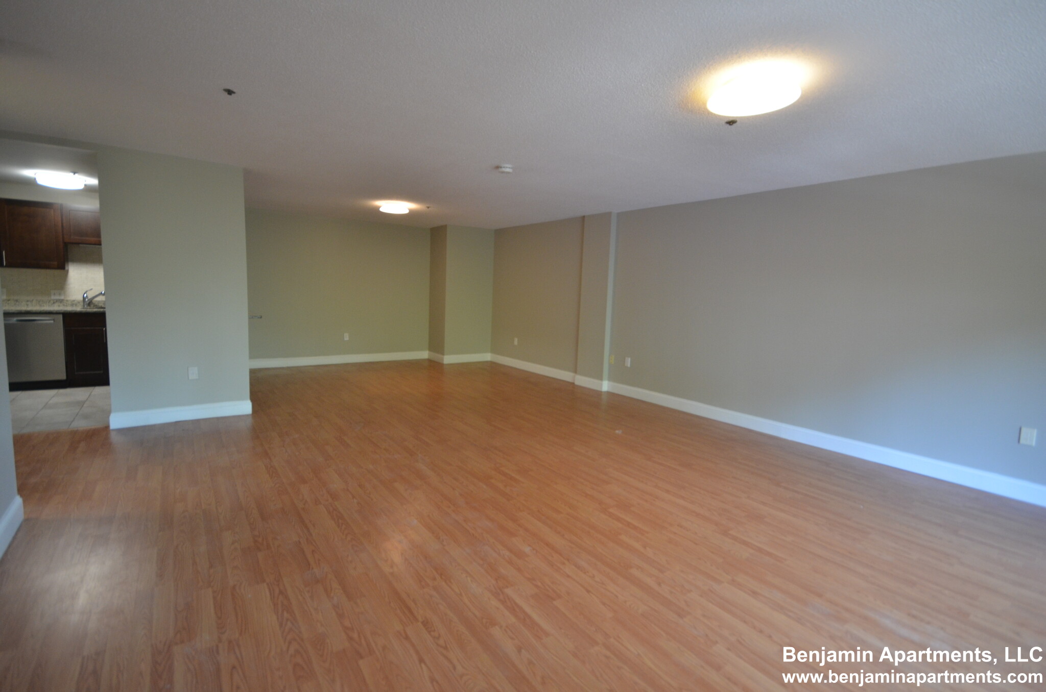 1111 Beacon St, Longwood