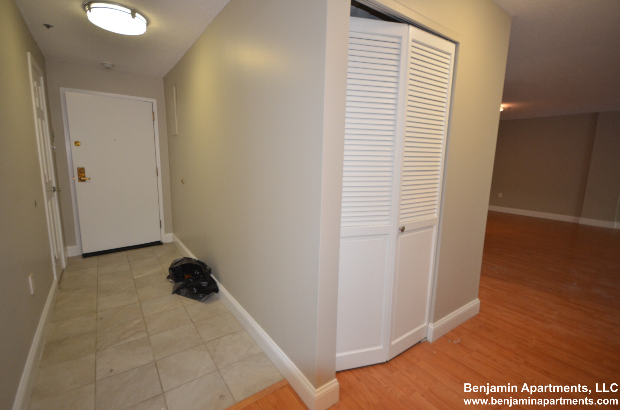 1111 Beacon St, Longwood