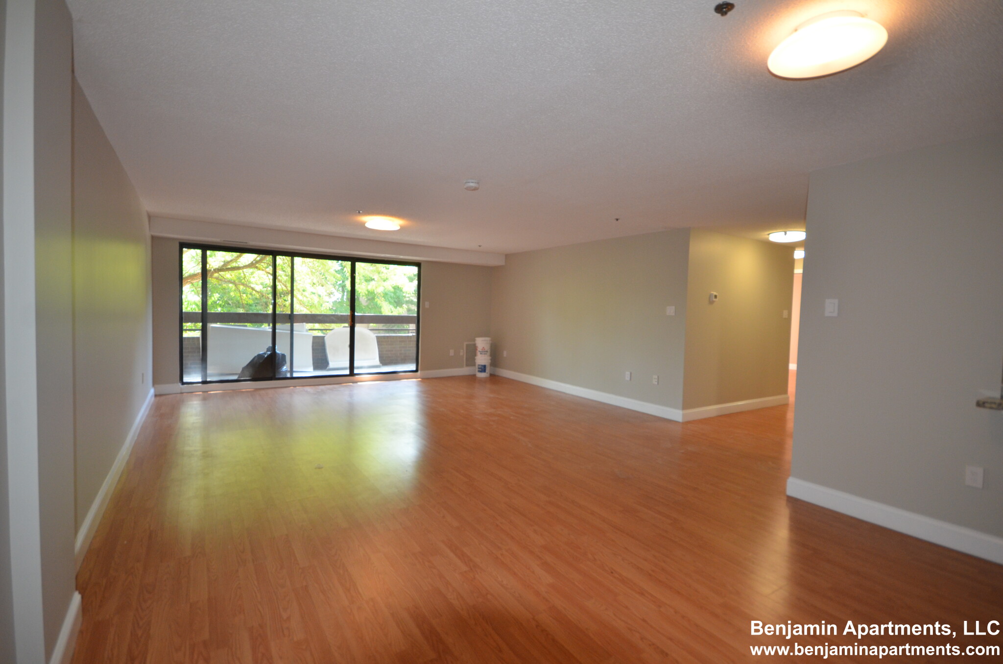 1111 Beacon St, Longwood