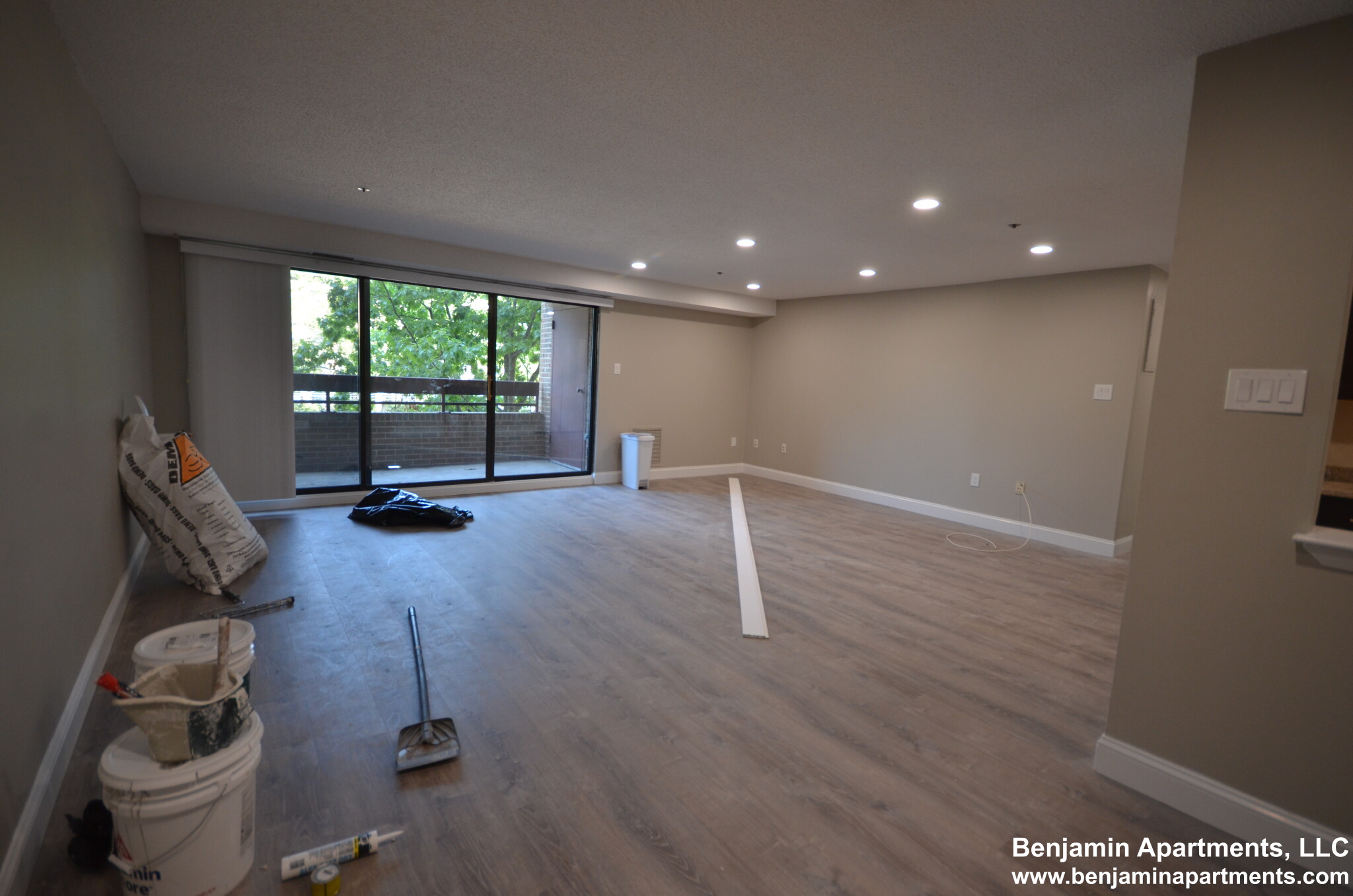 1111 Beacon St, Longwood