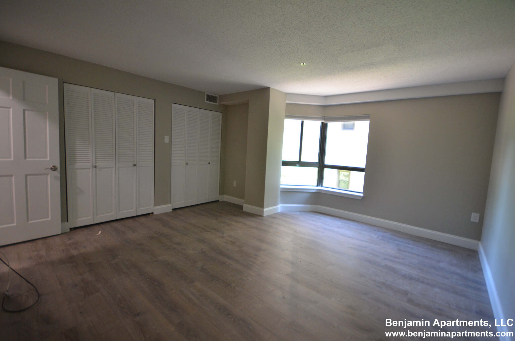 1111 Beacon St, Longwood