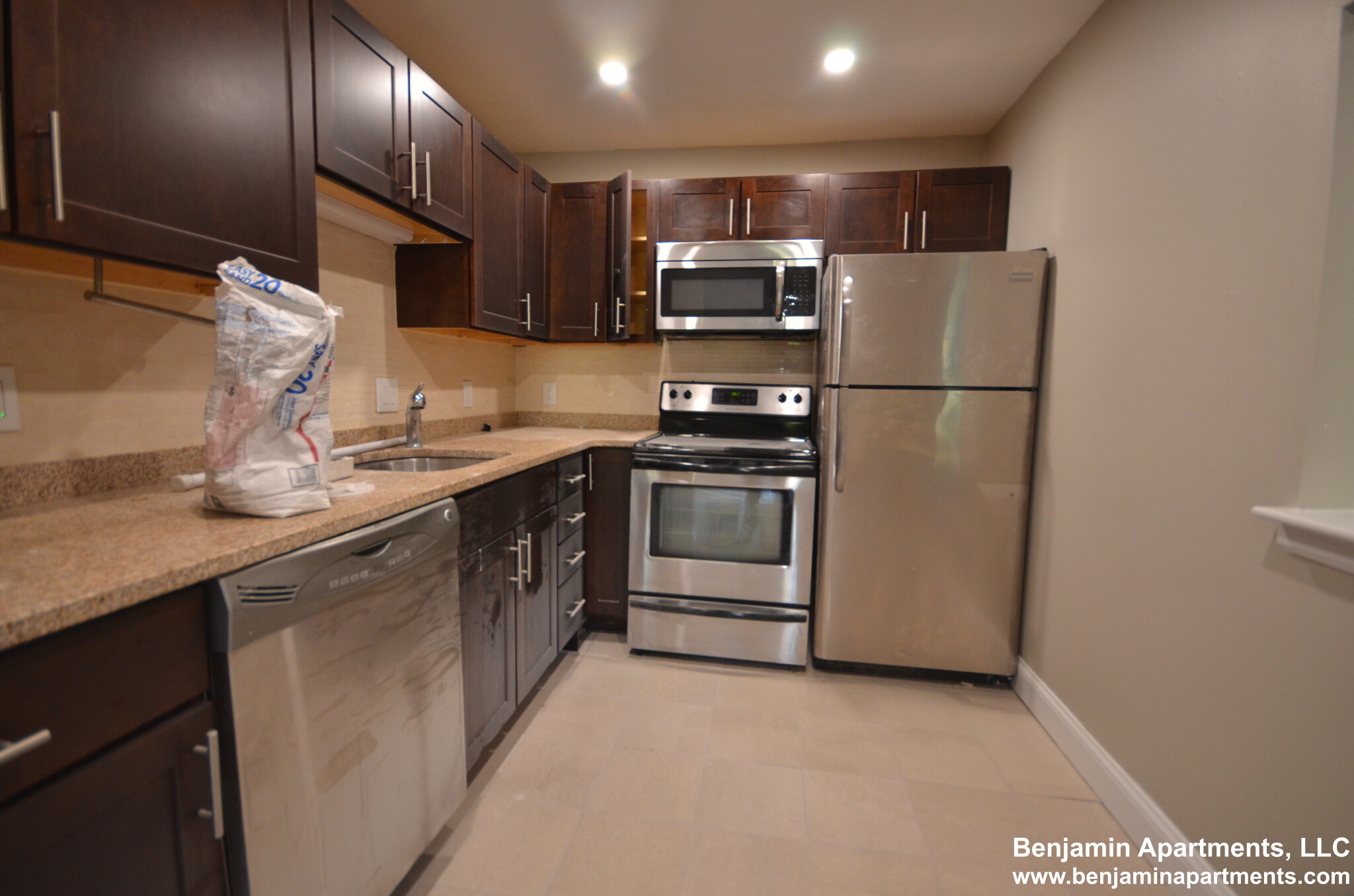 1111 Beacon St, Longwood