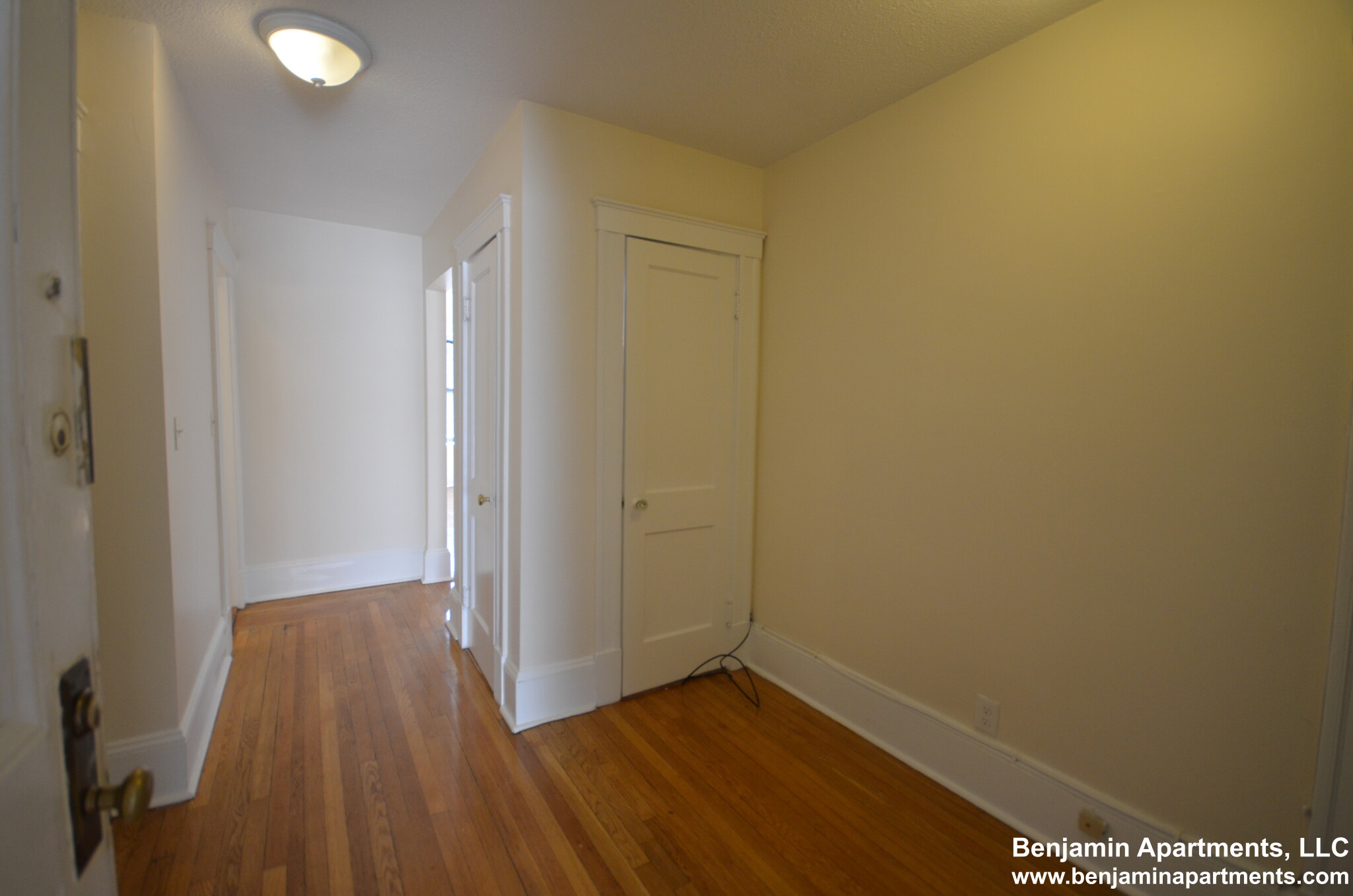 281 Saint Paul St, Brookline