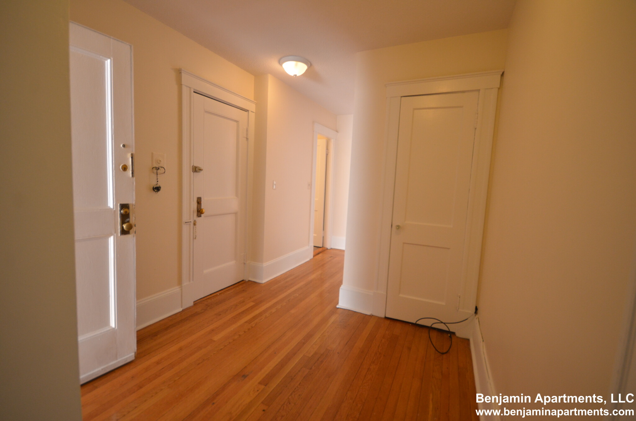 281 Saint Paul St, Brookline