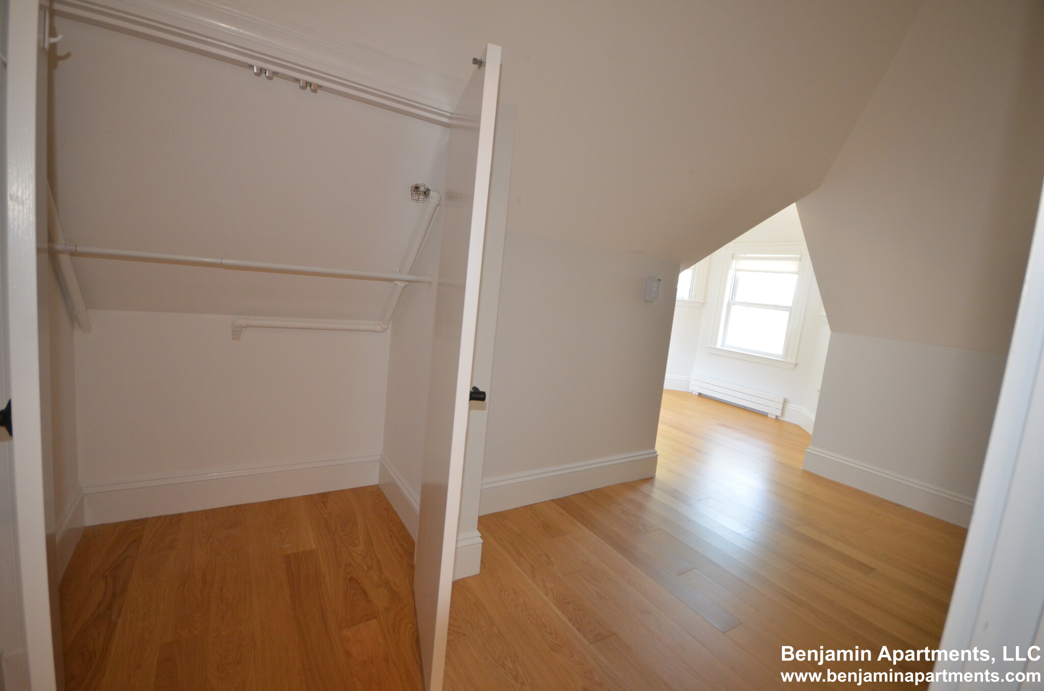 83 Gardner St, Allston