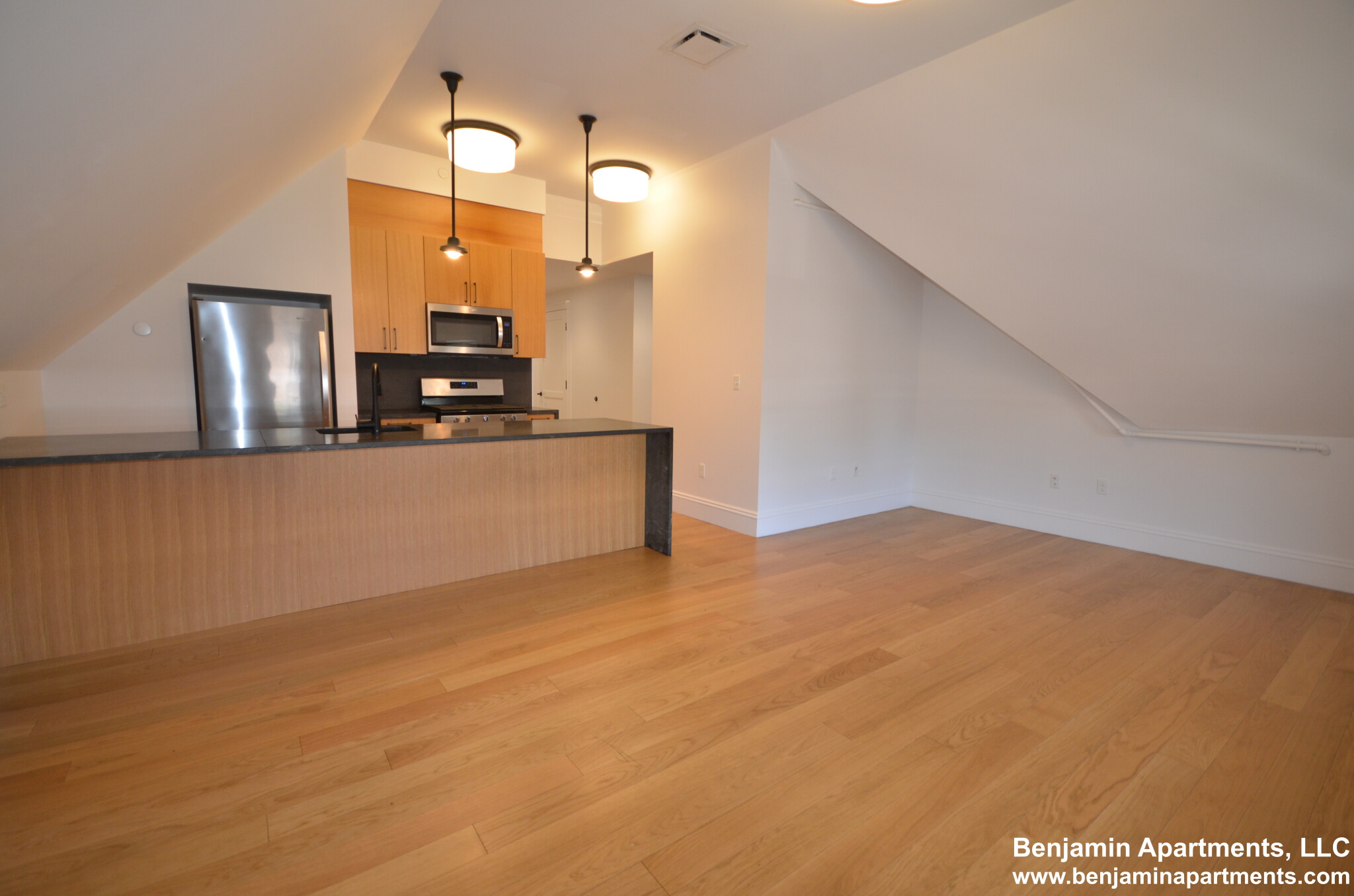 83 Gardner St, Allston