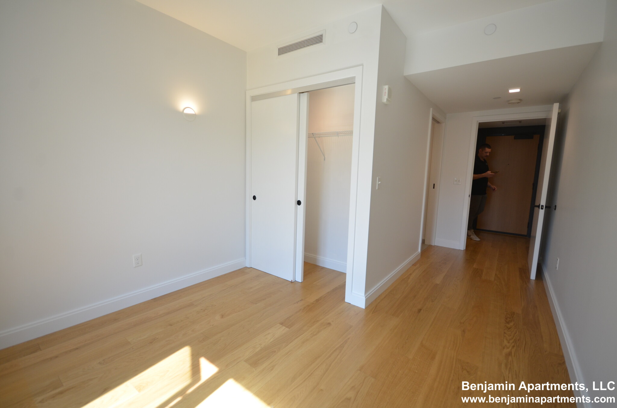 83 Gardner St, Allston