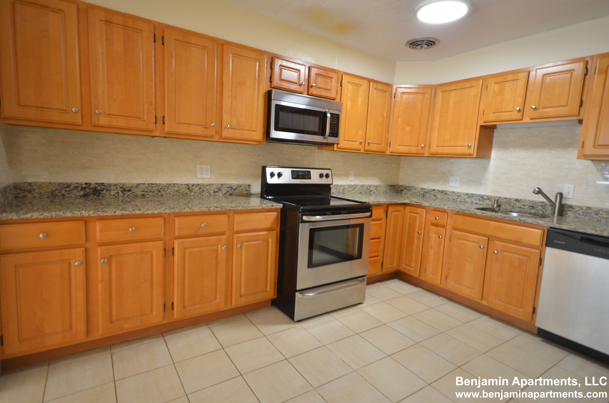 222 Babcock St, North Brookline