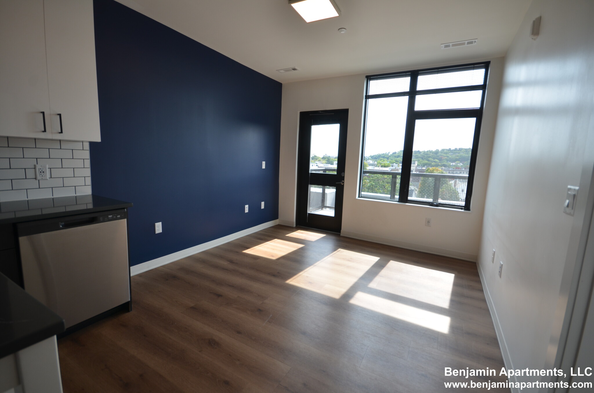 89 Brighton Ave, Allston