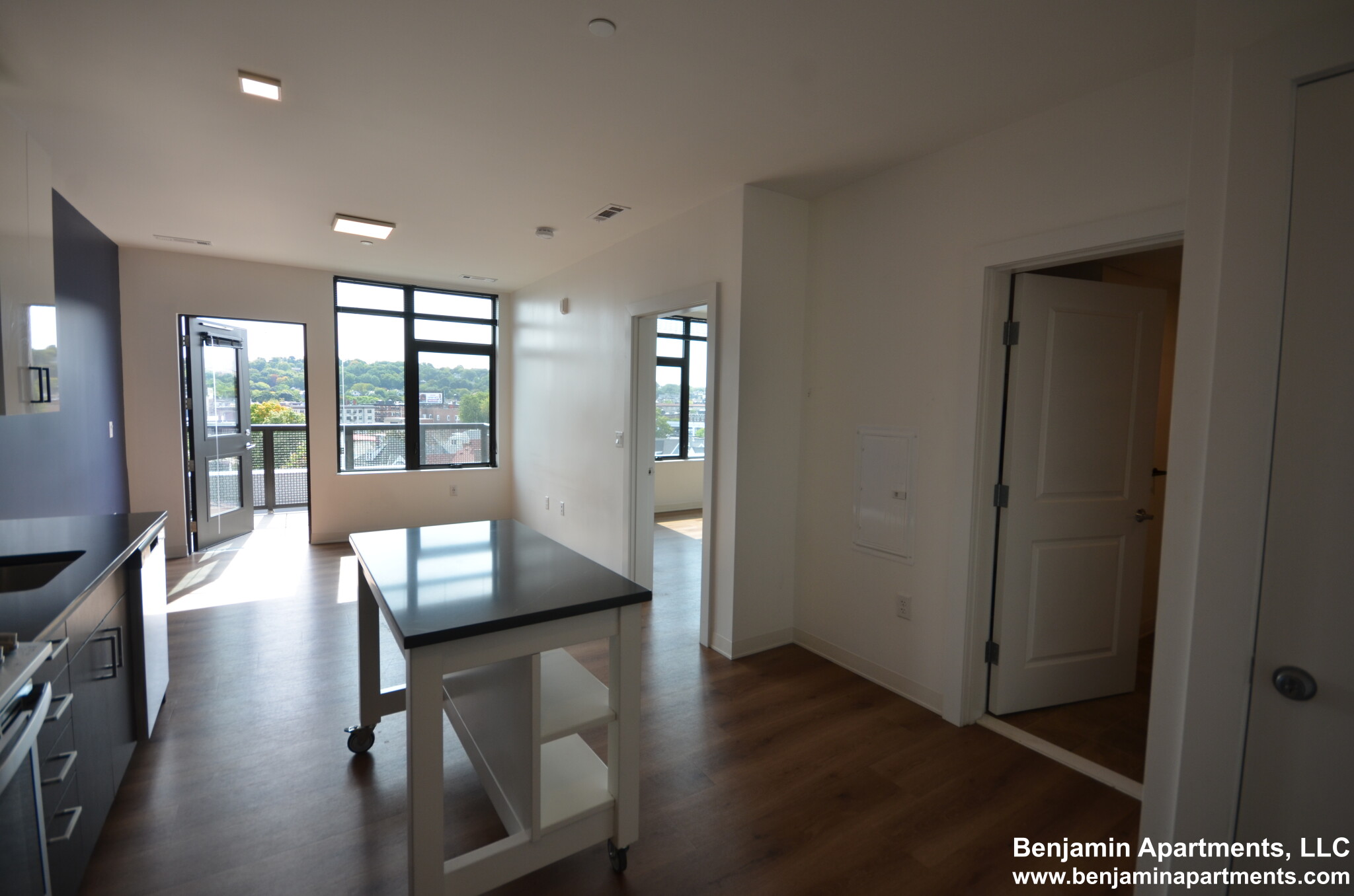 89 Brighton Ave, Allston