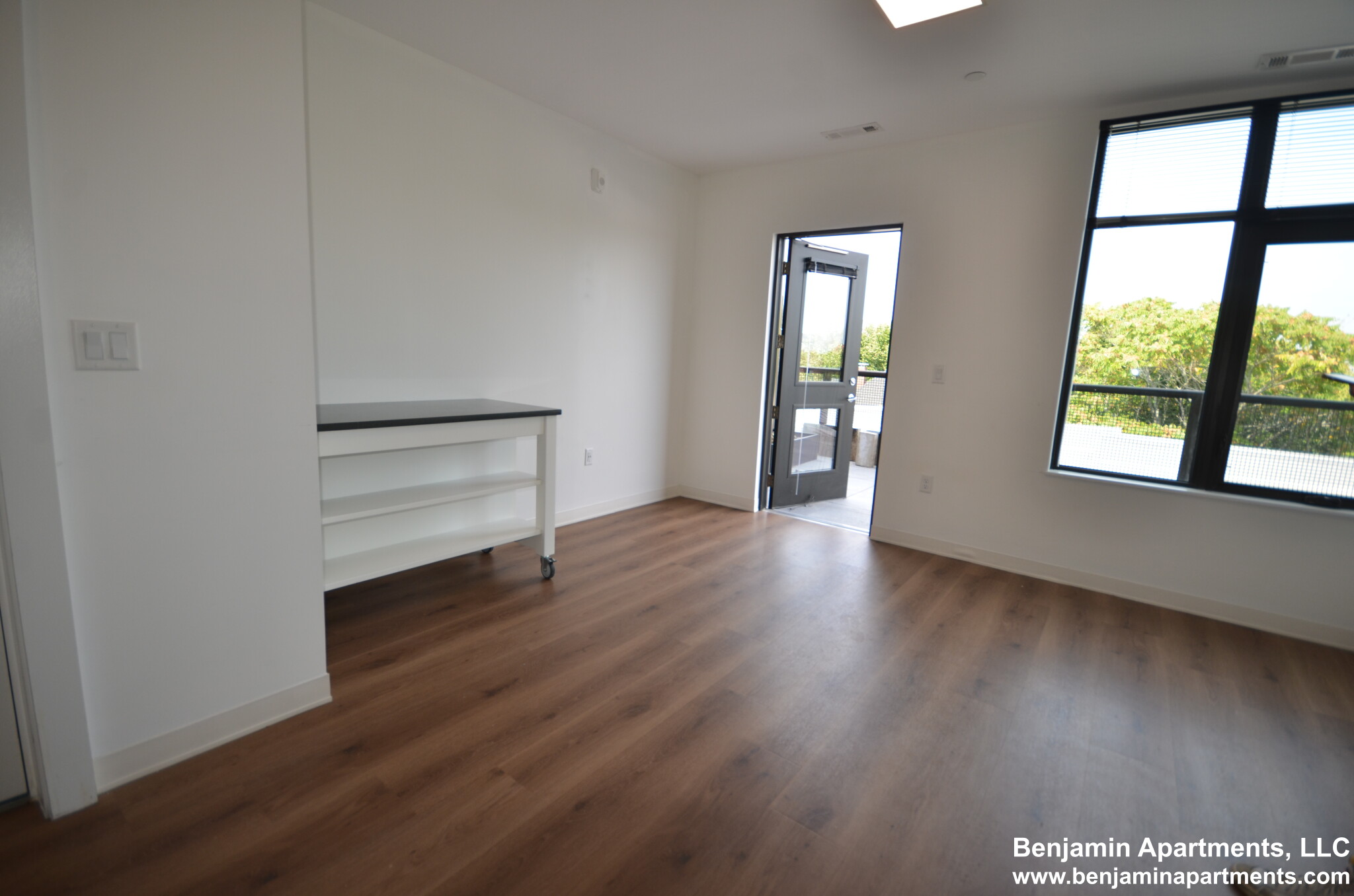 89 Brighton Ave, Allston