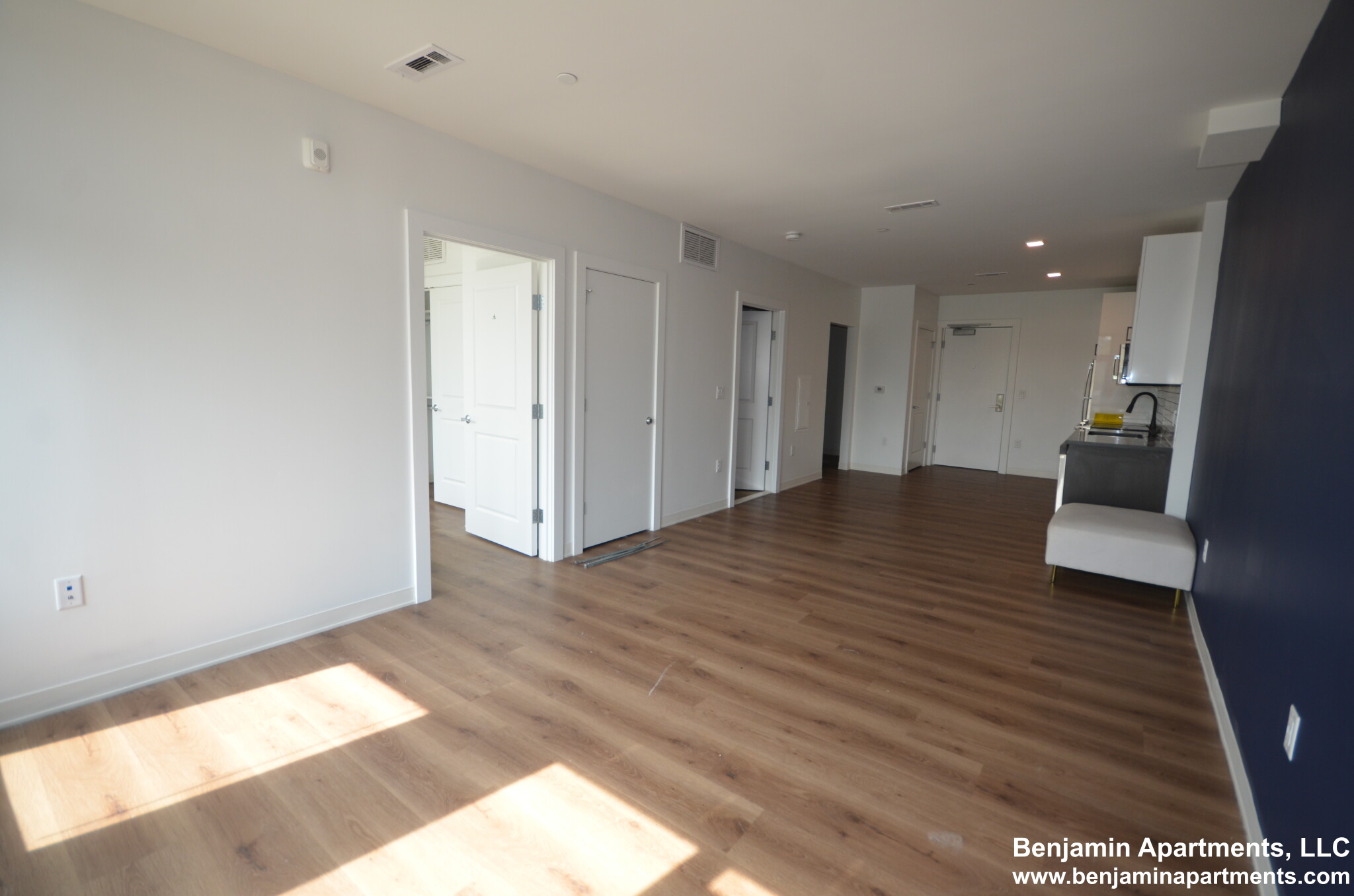 89 Brighton Ave, Allston