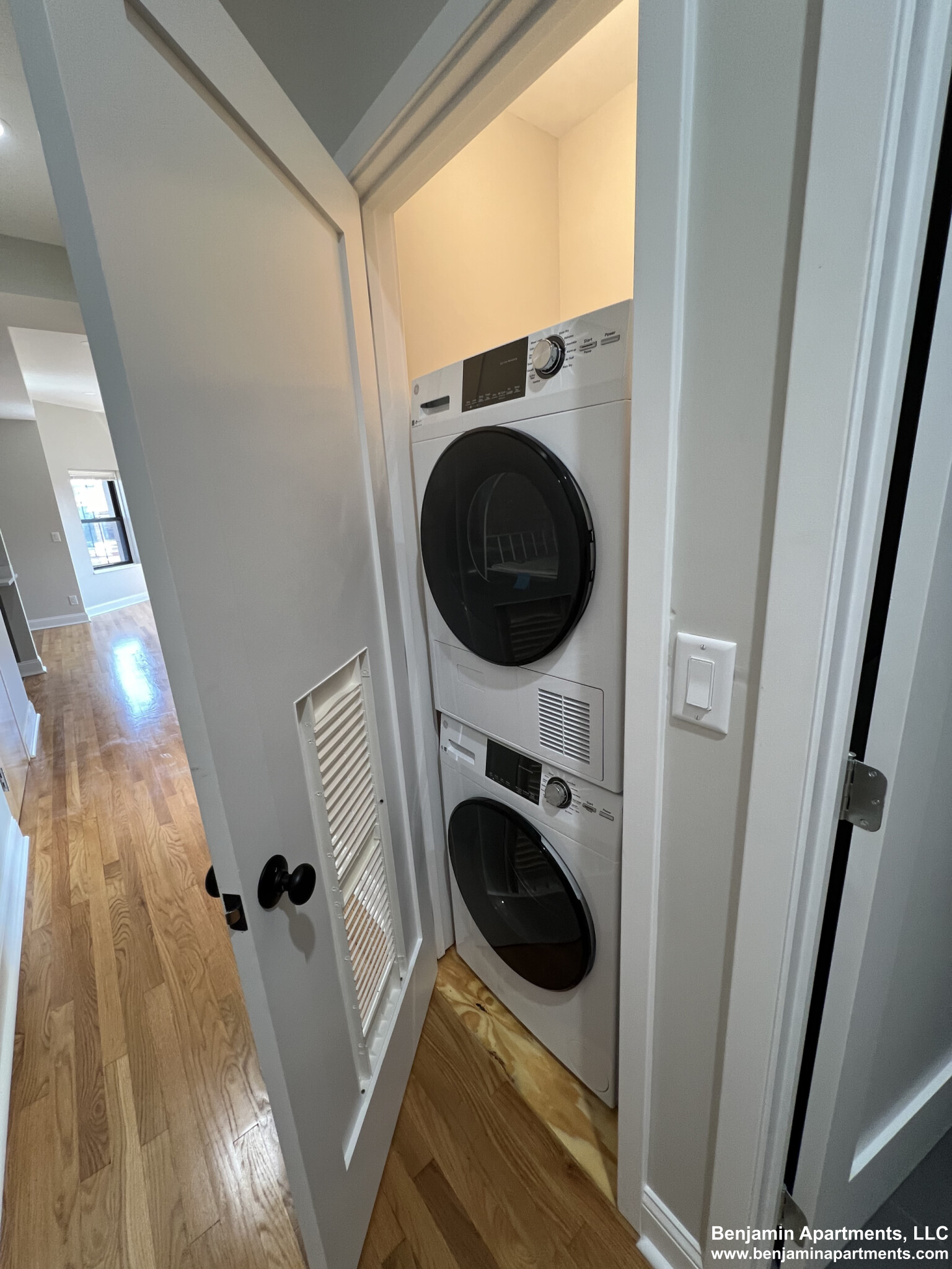 557 Columbus Ave, South End