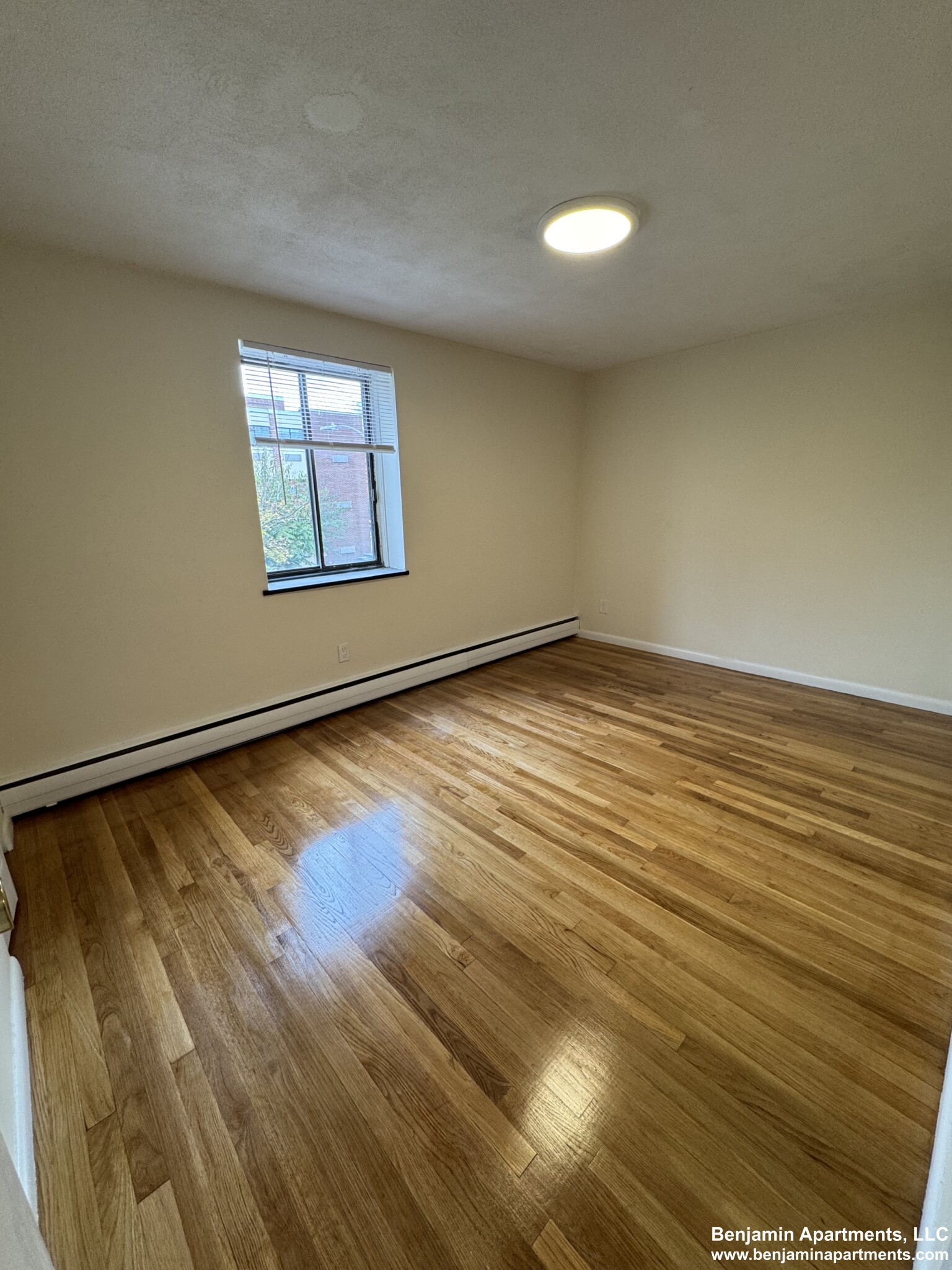 222 Babcock St, North Brookline