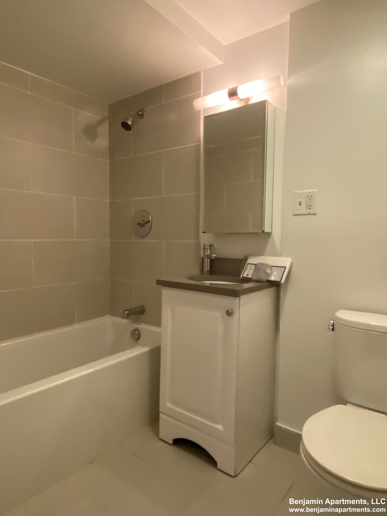 10 Brainerd Rd, Allston