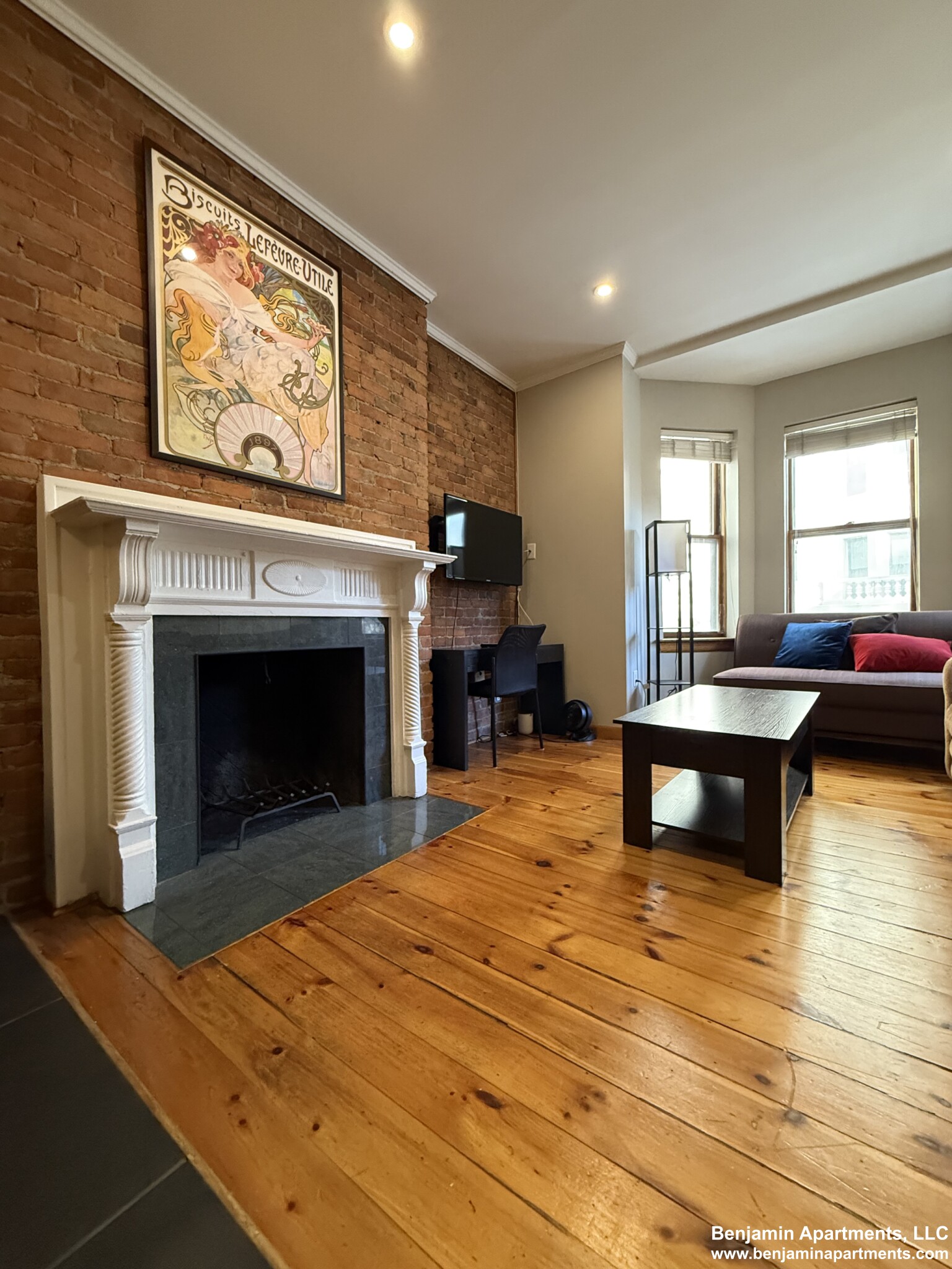 17 Garrison St, Back Bay