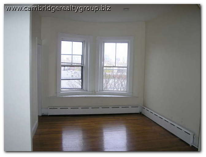 114 Willow St, Wellington-Harrington