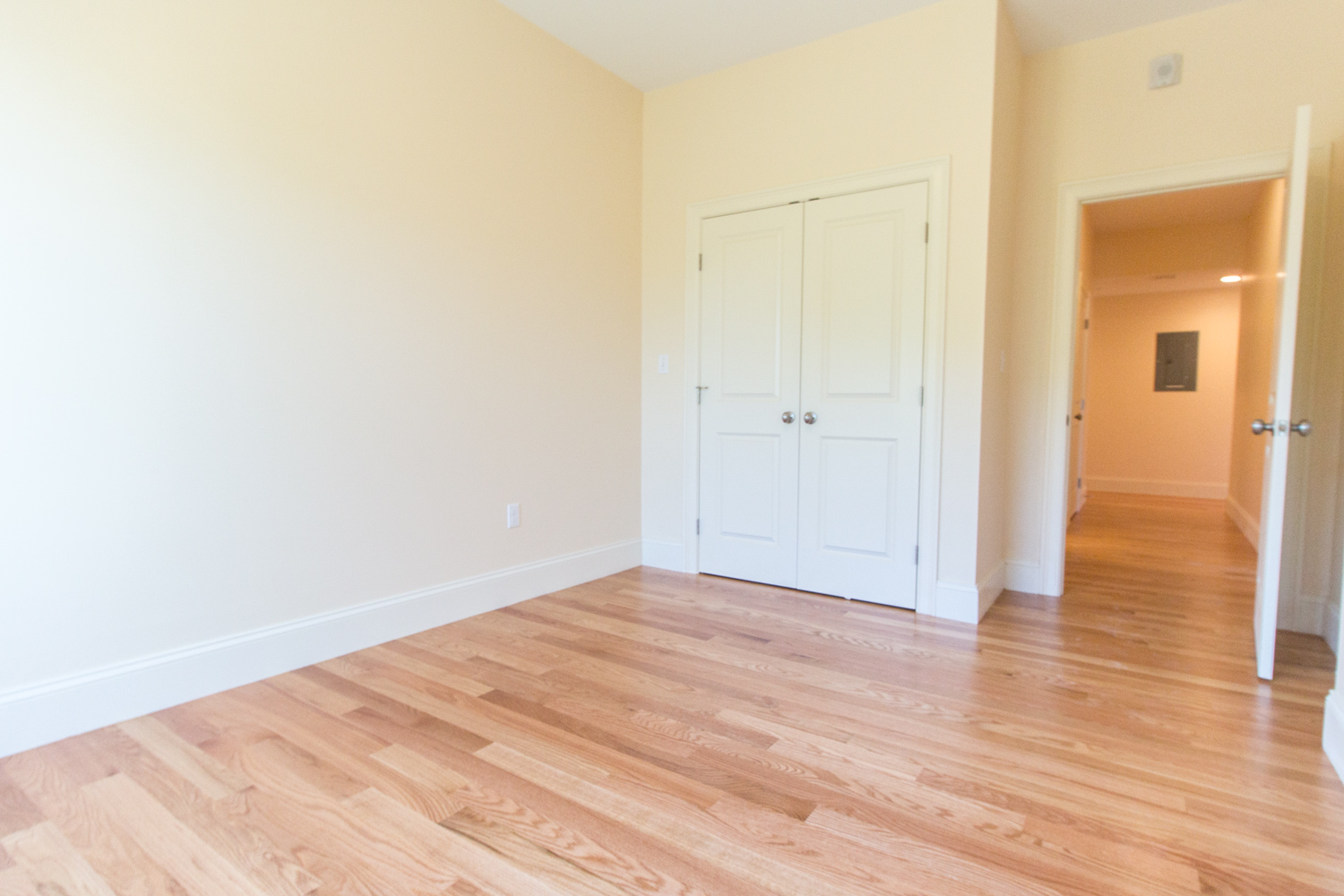 5165 Washington St, West Roxbury