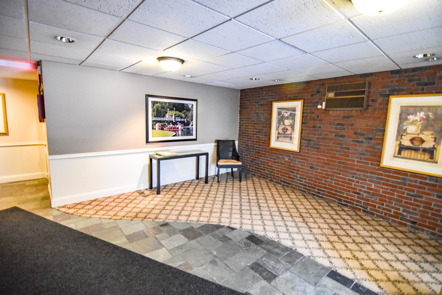 2 bed, 1 bath apartment for rent at 81 Green St Unit 16, Brookline — photo 10 of 13