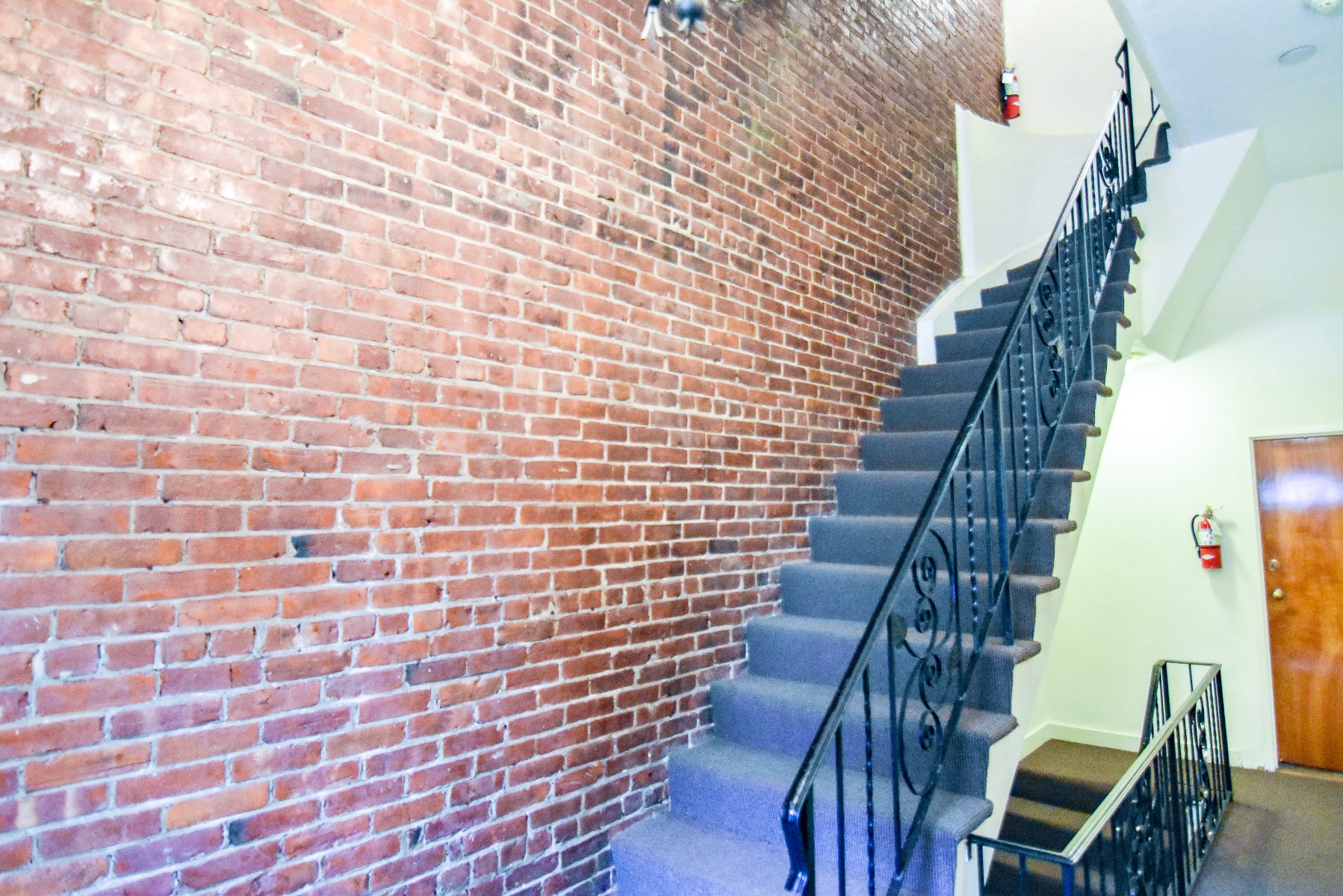 702 Massachusetts Ave, South End