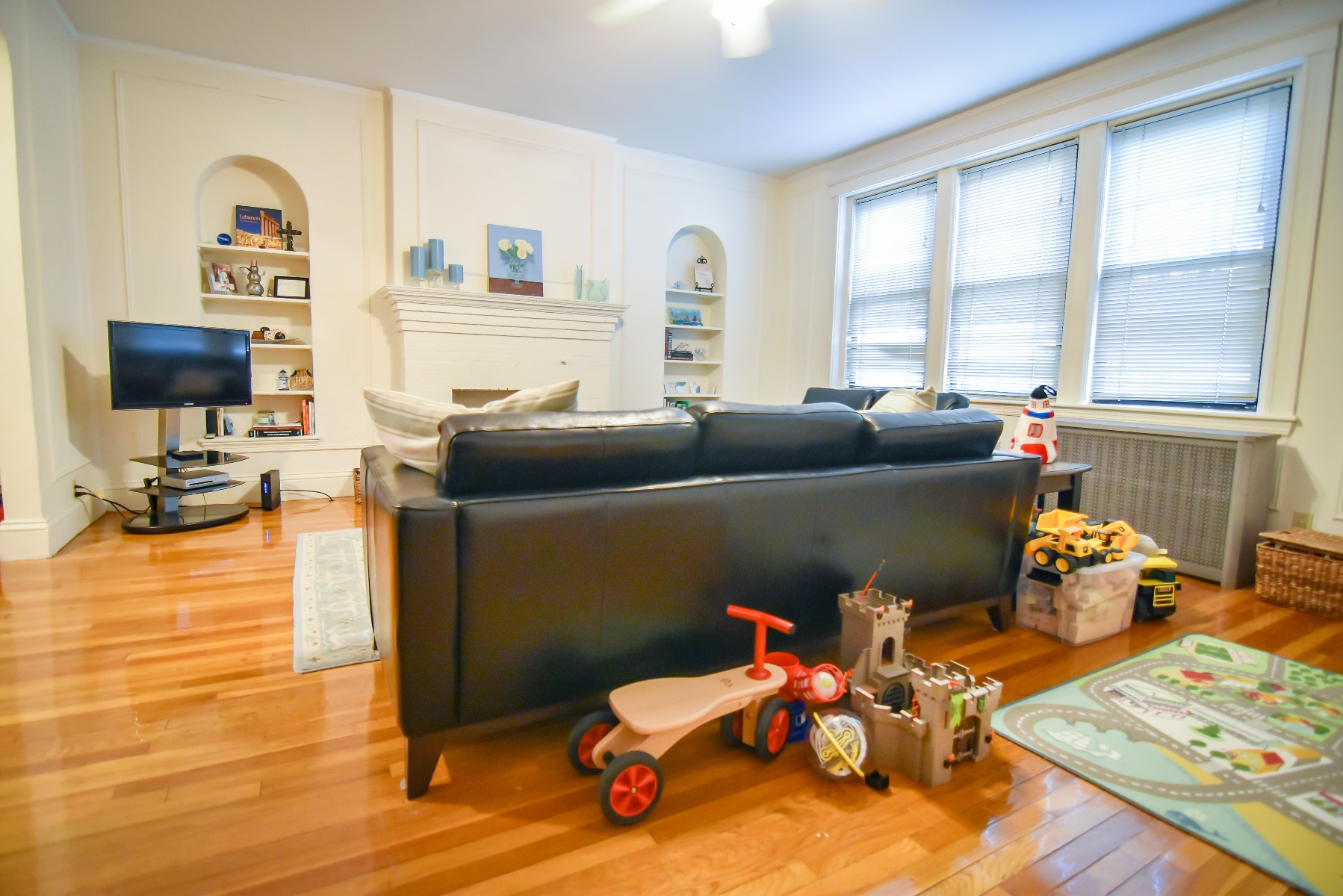 407 Washington St, Brookline