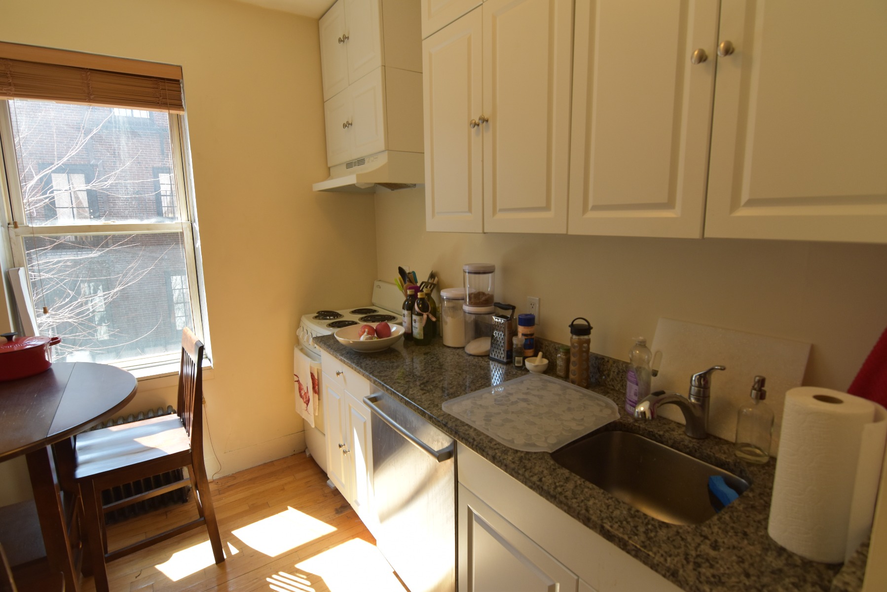 108 Myrtle St, Beacon Hill