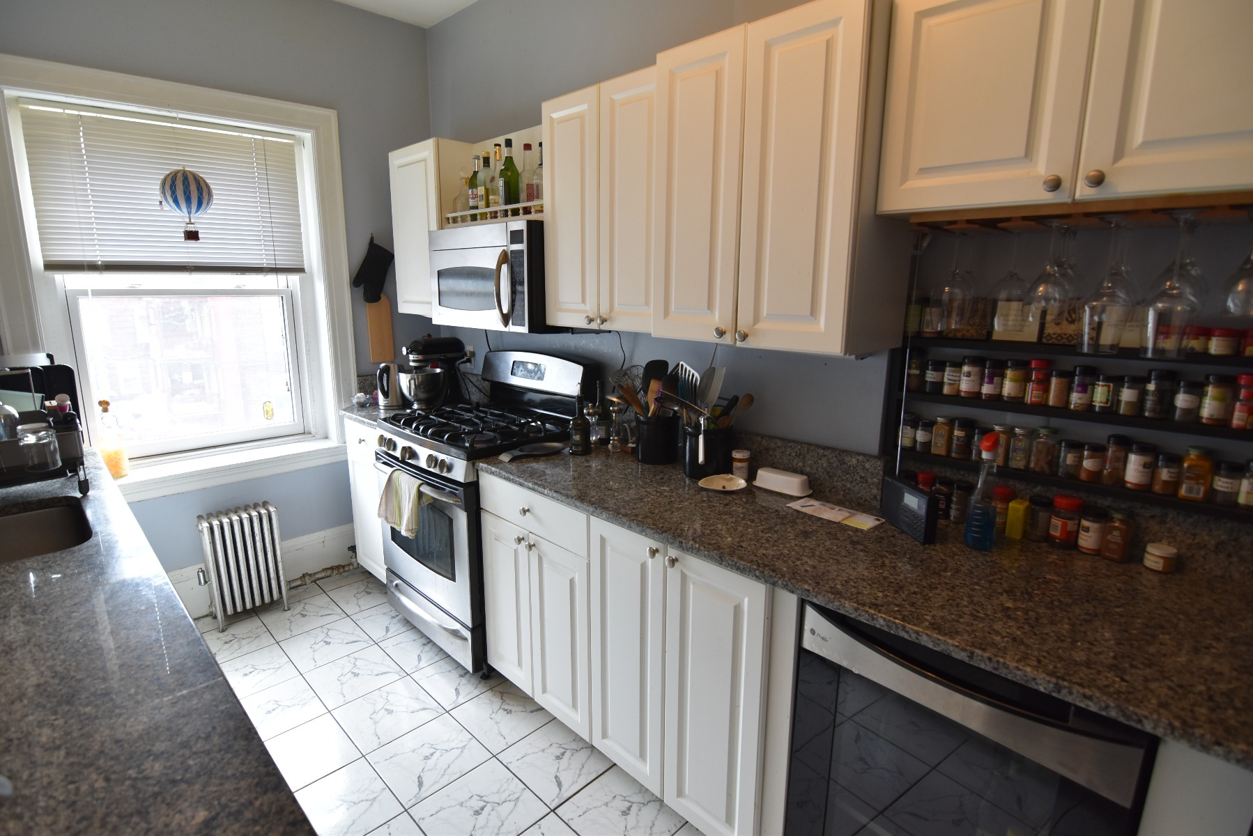 1691 Beacon St, Washington Square