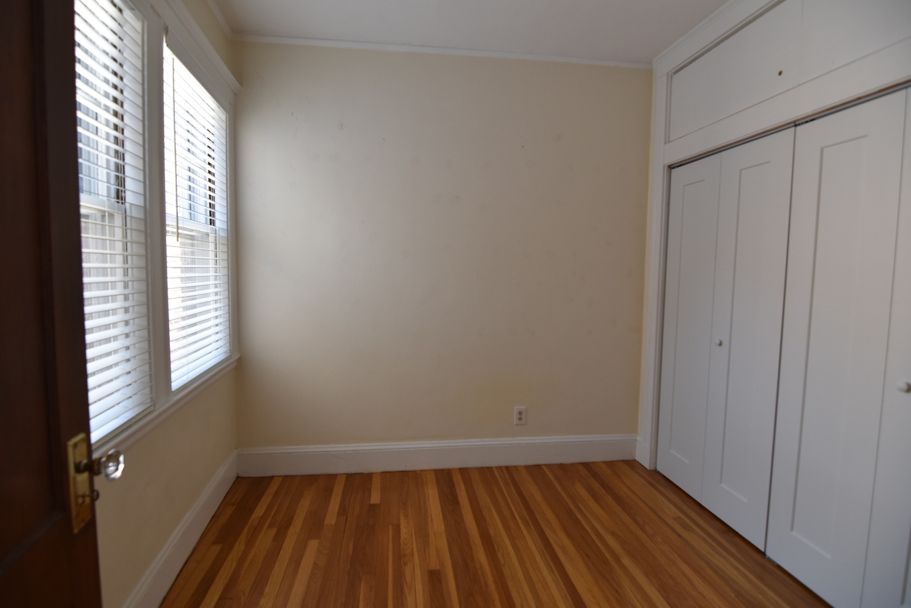 3 bed, 1.5 bath apartment for rent at 292 Mount Auburn St Unit 2, Watertown — photo 20 of 32