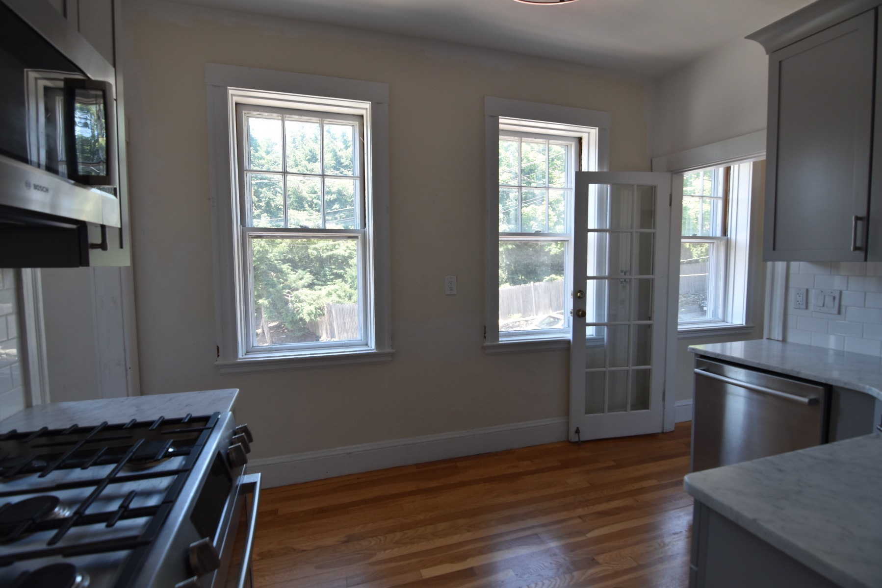 3 bed, 1.5 bath apartment for rent at 292 Mount Auburn St Unit 2, Watertown — photo 18 of 32