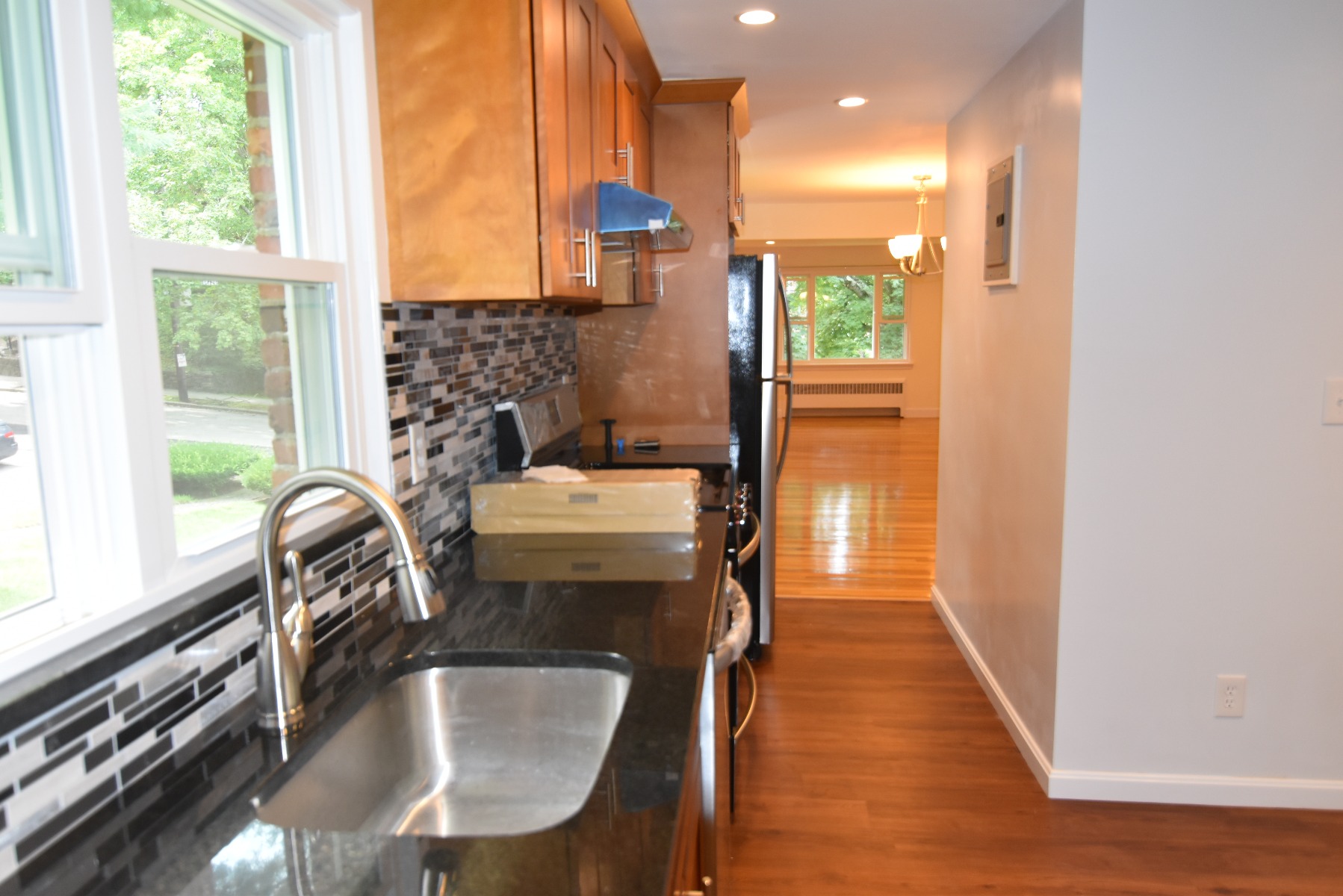 14 Louise Rd, Chestnut Hill