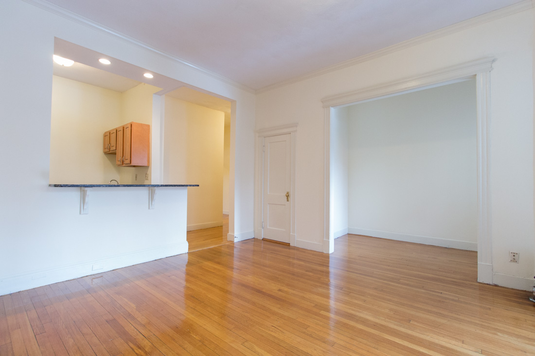 100 Queensberry St, Fenway