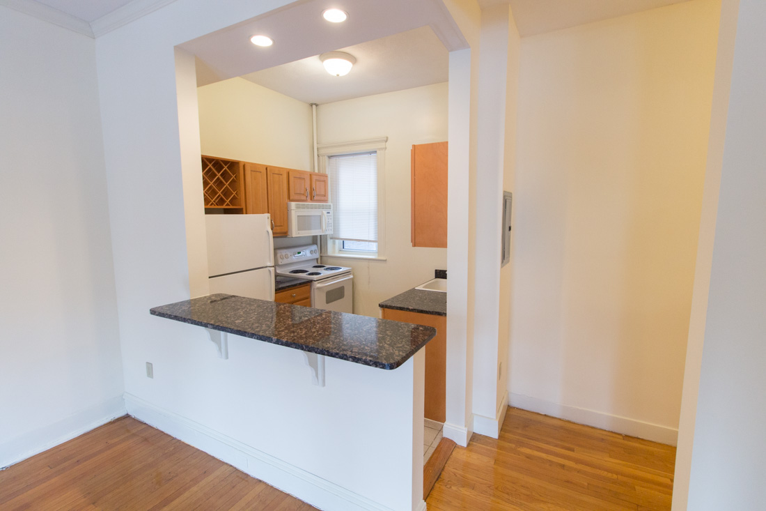 100 Queensberry St, Fenway