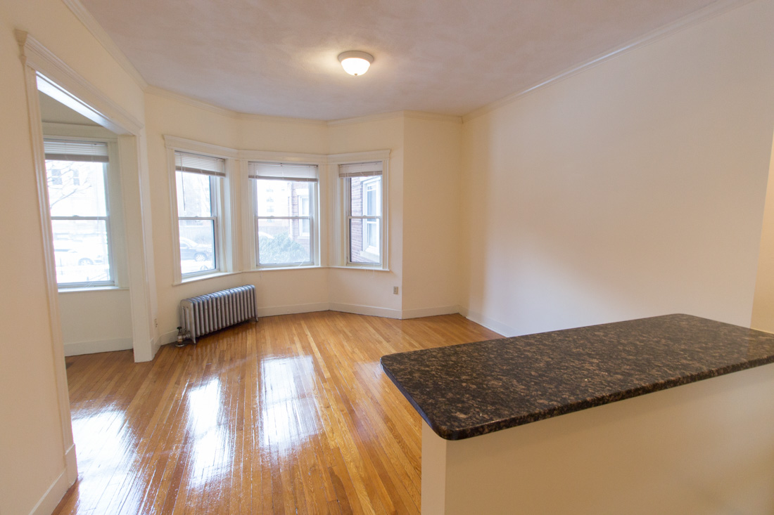 100 Queensberry St, Fenway