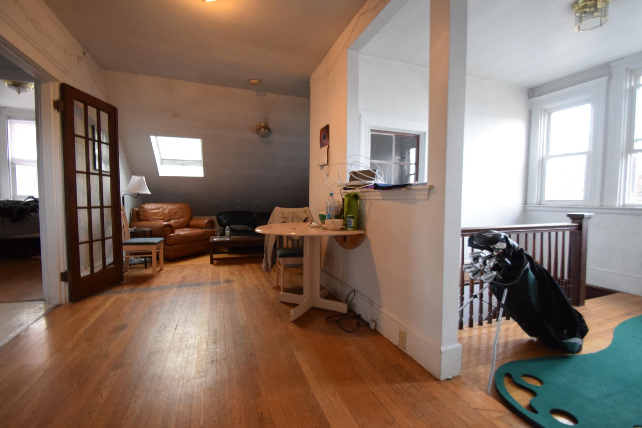 148 Strathmore Rd, Brighton