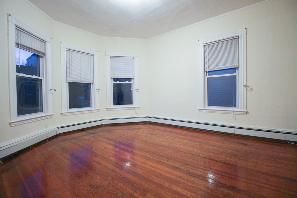 3 Washburn Ter, Brookline