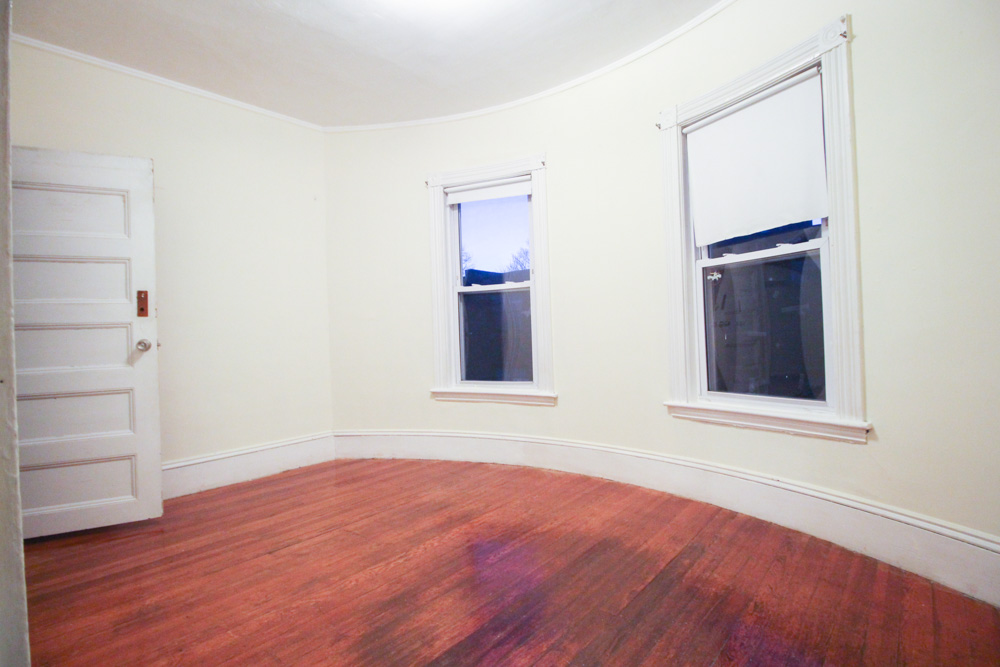 3 Washburn Ter, Brookline